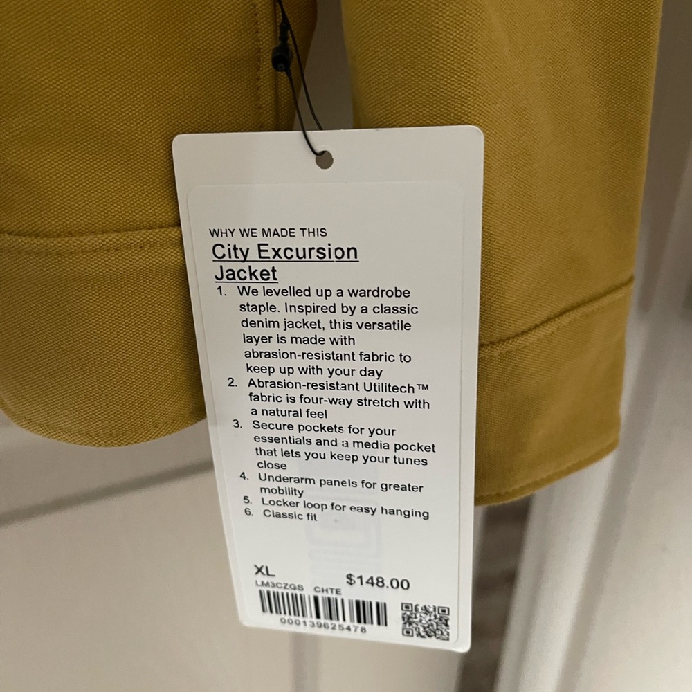 New XL Luluemon Men’s jacket